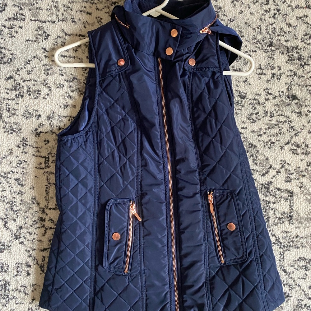 Navy blue vest brand new with rose gold details